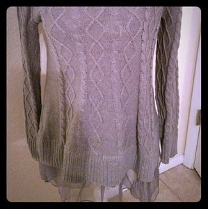 Cable knit sweater with tulle detail